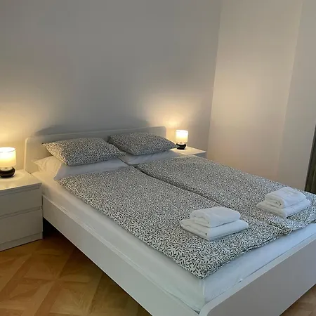 Dragovic Apartamento *